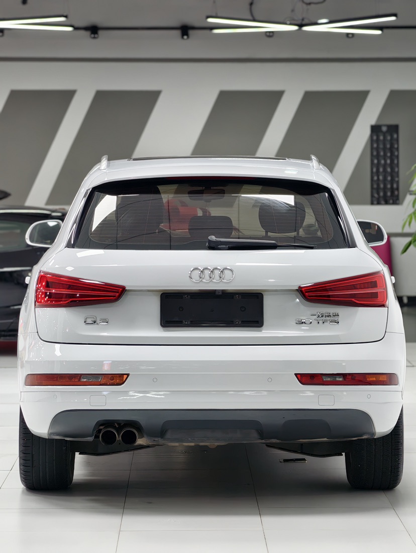Audi Q3 2018 #3 Audi Q3 2018 car image #3