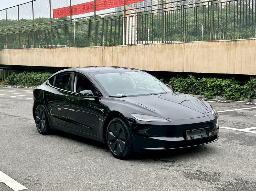 Tesla Model 3 2024 #3 Tesla Model 3 2024 car image #3