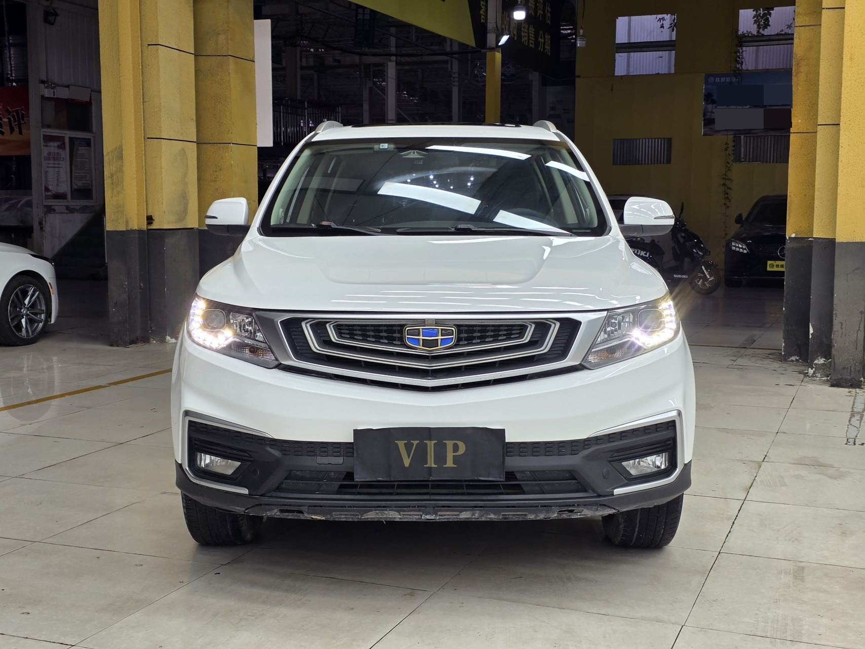 GEELY Vision X6 2019 car image #2
