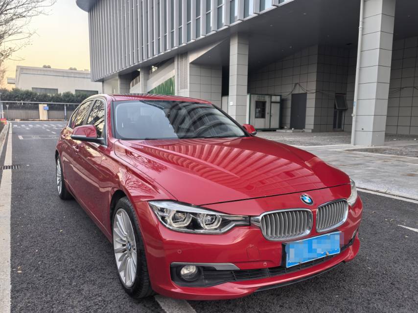 BMW 3 Series 2018 #2 BMW 3 Series 2018 car image #2