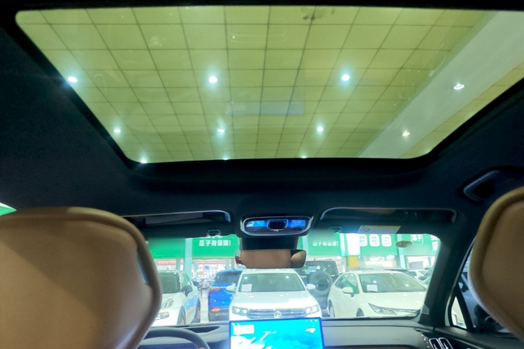 GEELY Boyue L 2025 изображение автомобиля #27