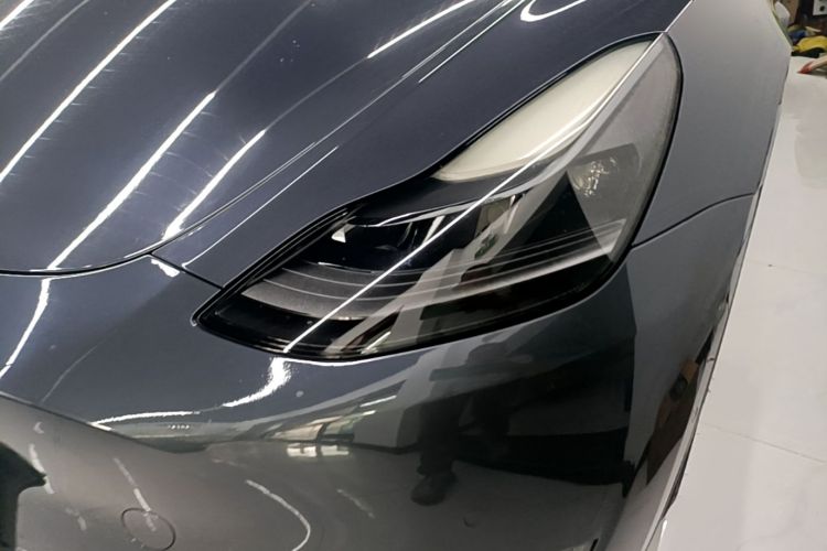 Tesla Model Y 2022 image de voiture #23