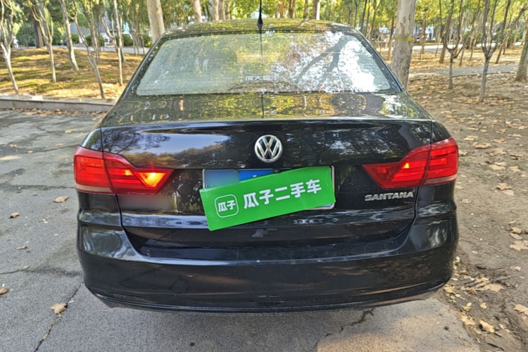 Volkswagen Santana 2017 car image #6