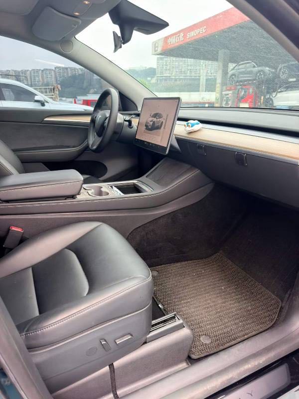Tesla Model Y 2022 #9 Tesla Model Y 2022 car image #9