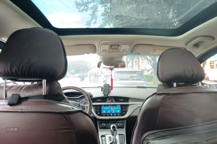 GEELY Emgrand GS 2018 car image #20