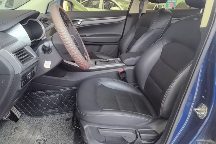GEELY Emgrand GS 2018 #15 GEELY Emgrand GS 2018 car image #15