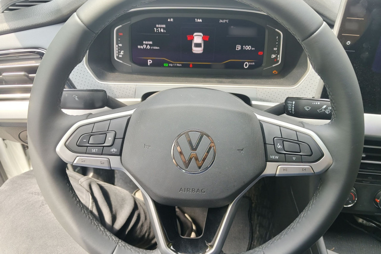 Volkswagen Lavida 2024 car image #15
