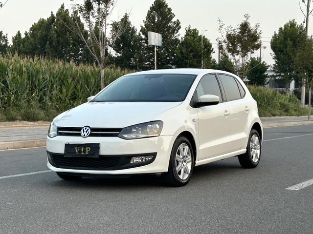 Volkswagen Polo 2013 #10 Volkswagen Polo 2013 car image #10
