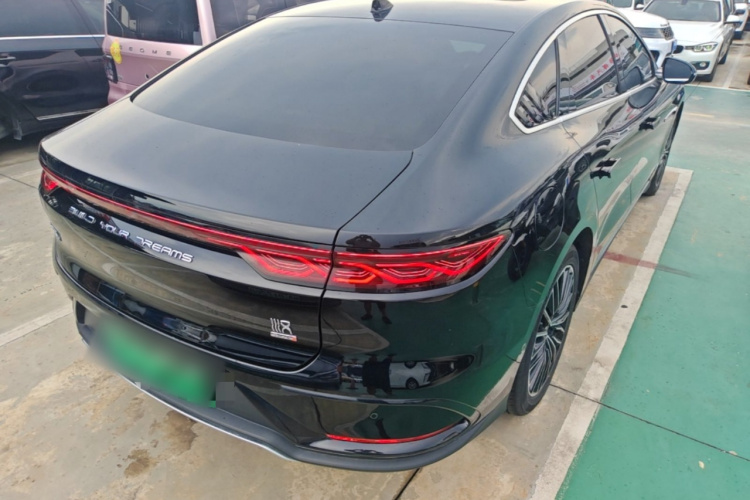 BYD Han 2025 car image #7