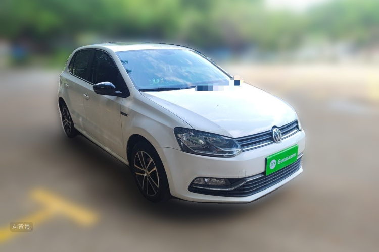 Volkswagen Polo 2015 car image #4