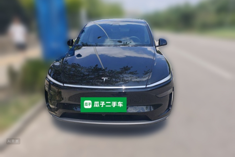Tesla Model Y 2025 #3 Tesla Model Y 2025 car image #3