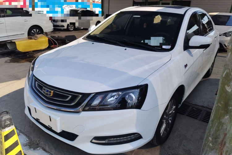 GEELY Emgrand 2017 car image #2