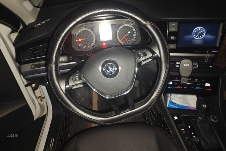 Volkswagen Bora 2020 immagine di auto #12