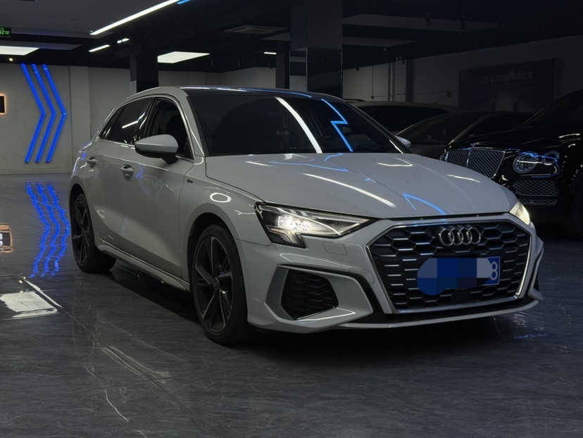 Audi A3 2024 car image #2