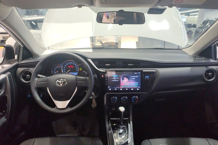 Toyota Corolla 2017 immagine di auto #10