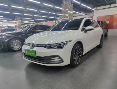 Volkswagen Golf 2021 car image 