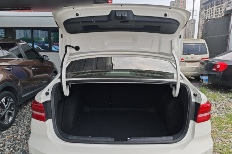 Volkswagen Lavida 2020 car image #19