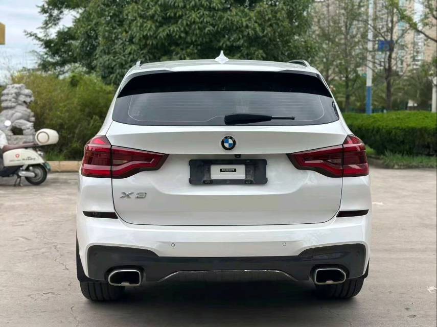 BMW X3 2021 #3 BMW X3 2021 car image #3