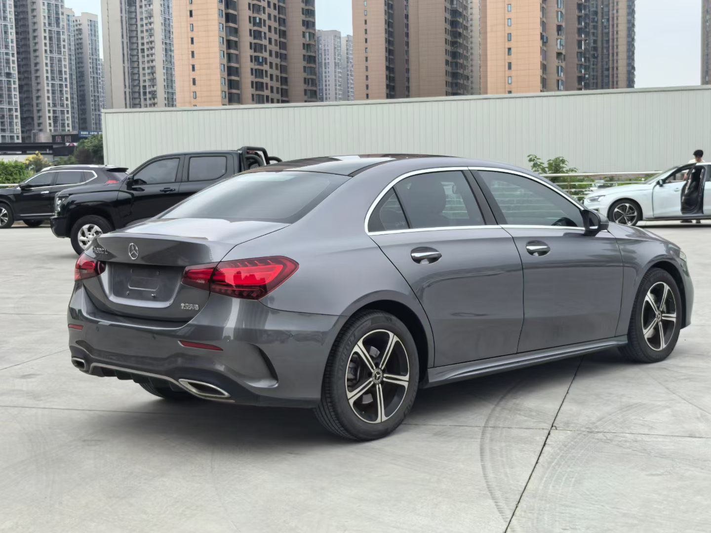 Mercedes-Benz A Class 2024 #6 Mercedes-Benz A Class 2024 immagine di auto #6