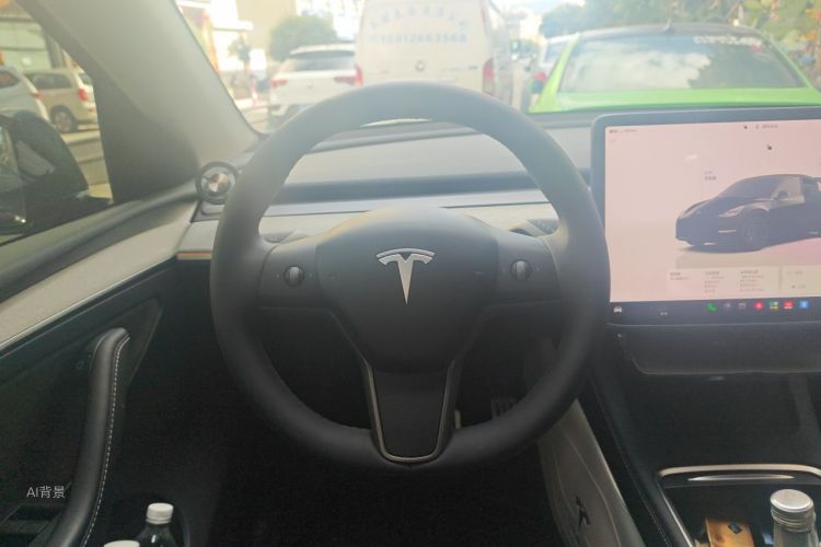 Tesla Model Y 2023 immagine di auto #12