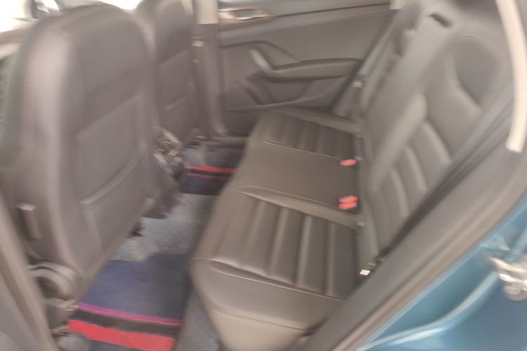 Volkswagen Tharu 2021 car image #17