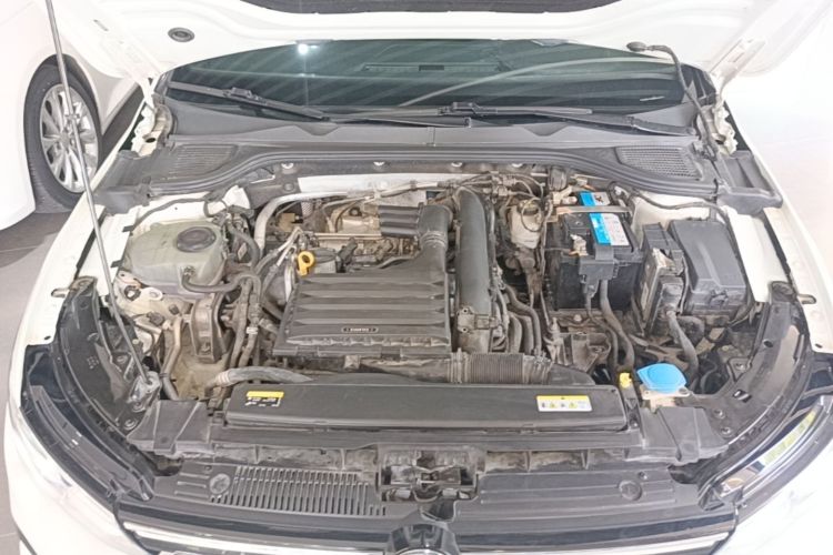 Volkswagen Golf 2021 #20 Volkswagen Golf 2021 car image #20