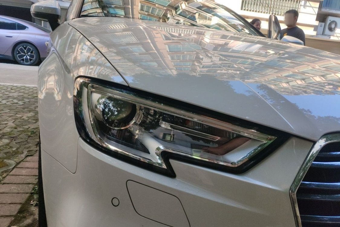 Audi A3 2018 car image #7