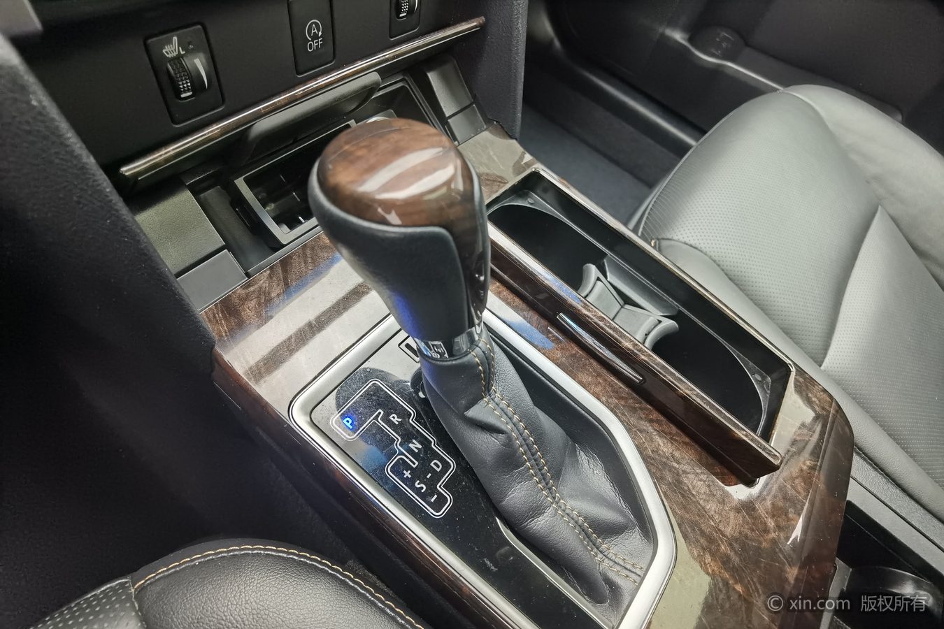 Toyota Camry 2016 #14 Toyota Camry 2016 car image #14