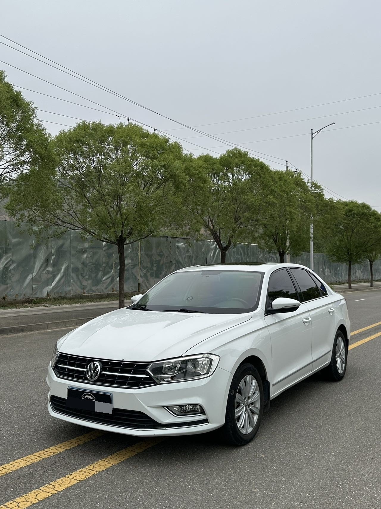 2017 car image 