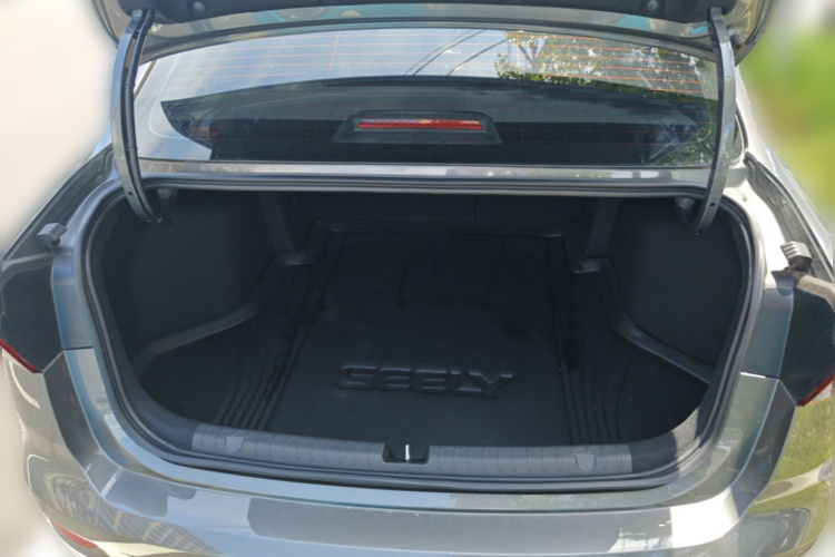 GEELY Emgrand 2025 car image #21