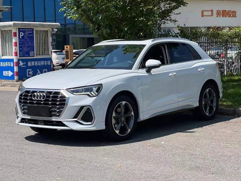 Audi Q3 2020 car image 