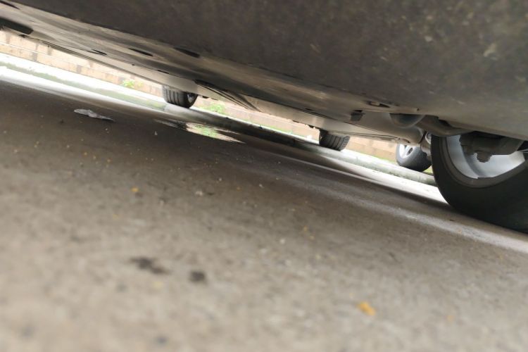 Tesla Model 3 2023 car image #30