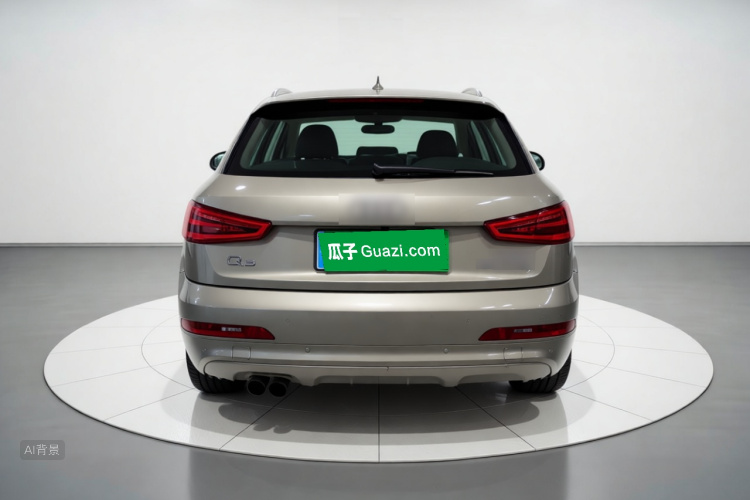 Audi Q3 2016 car image #6