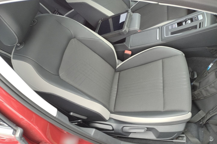 Volkswagen Golf 2021 #24 Volkswagen Golf 2021 car image #24