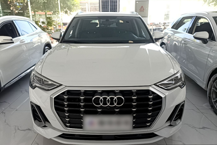Audi Q3 2021 #3 Audi Q3 2021 car image #3