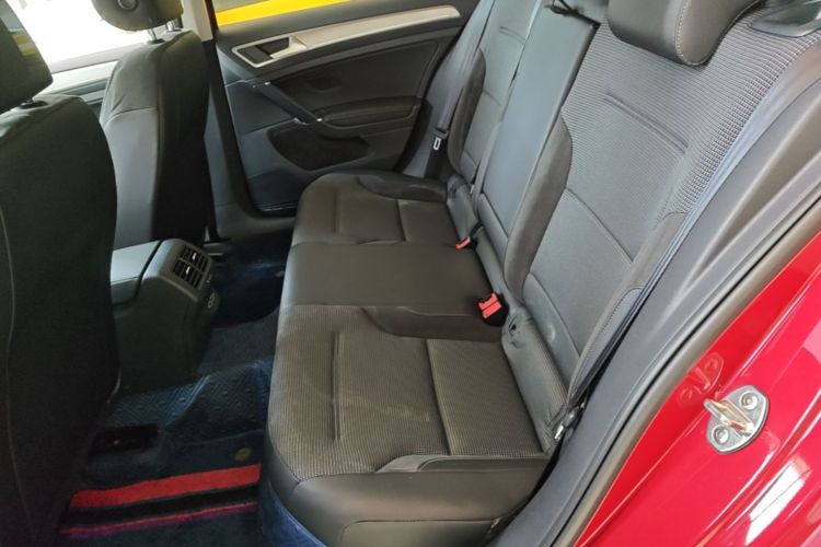 Volkswagen Golf 2019 #17 Volkswagen Golf 2019 car image #17