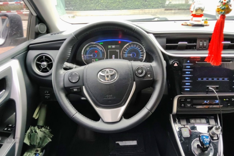 Toyota Corolla 2018 #12 Toyota Corolla 2018 car image #12