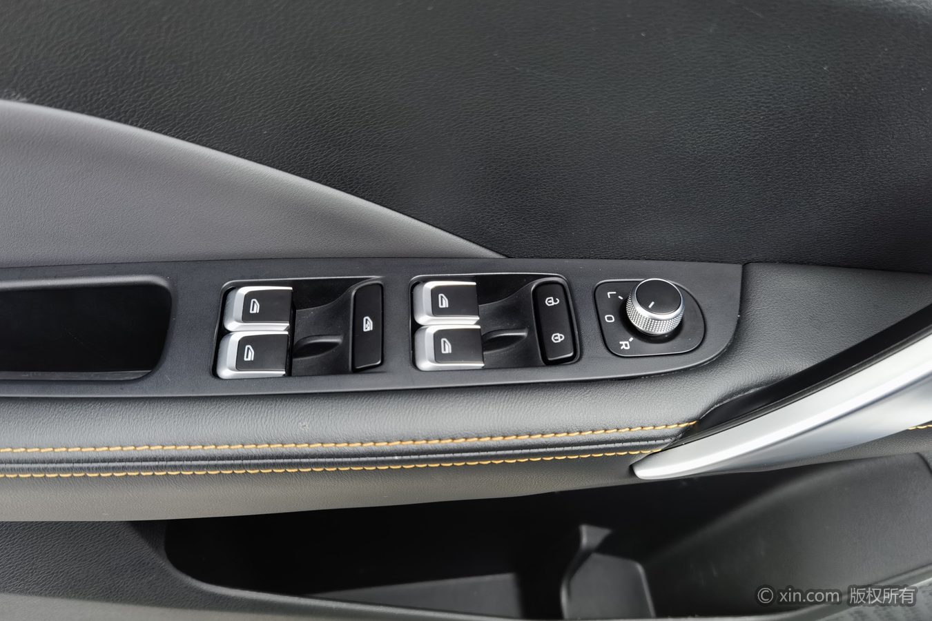 GEELY Coolray 2024 immagine di auto #9
