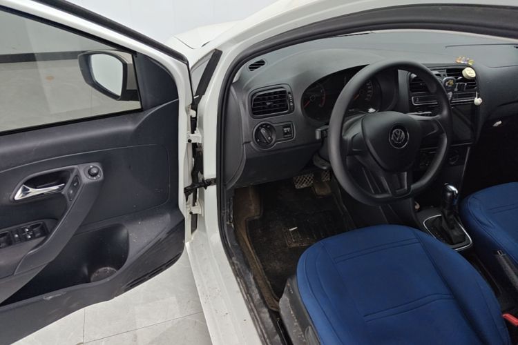 Volkswagen Polo 2018 #16 Volkswagen Polo 2018 car image #16