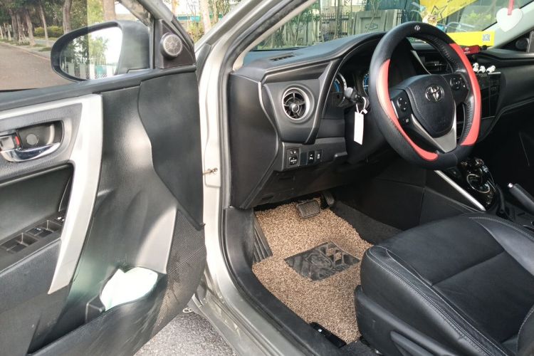 Toyota Corolla 2017 #13 Toyota Corolla 2017 car image #13