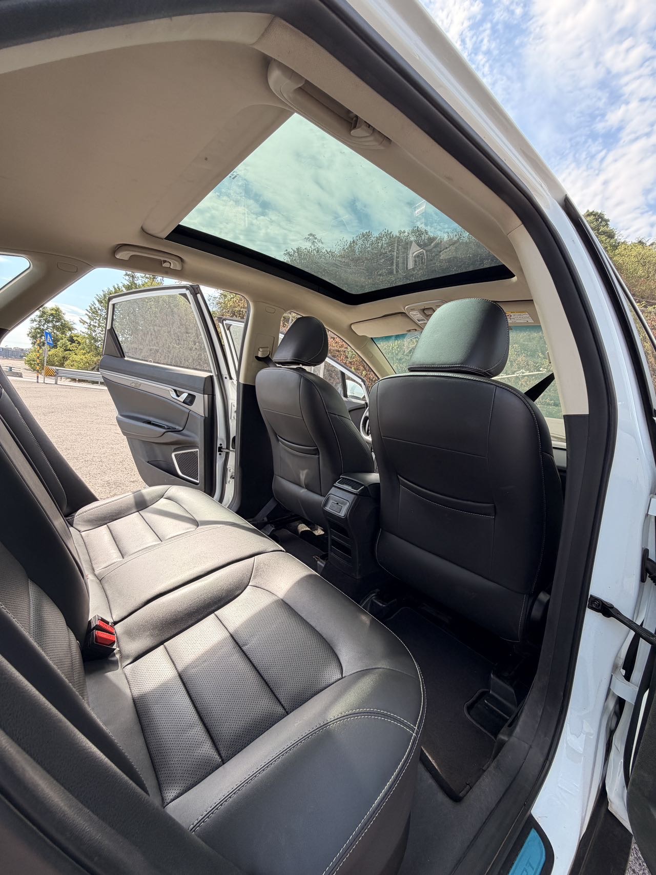 GEELY Emgrand GS 2018 #6 GEELY Emgrand GS 2018 car image #6
