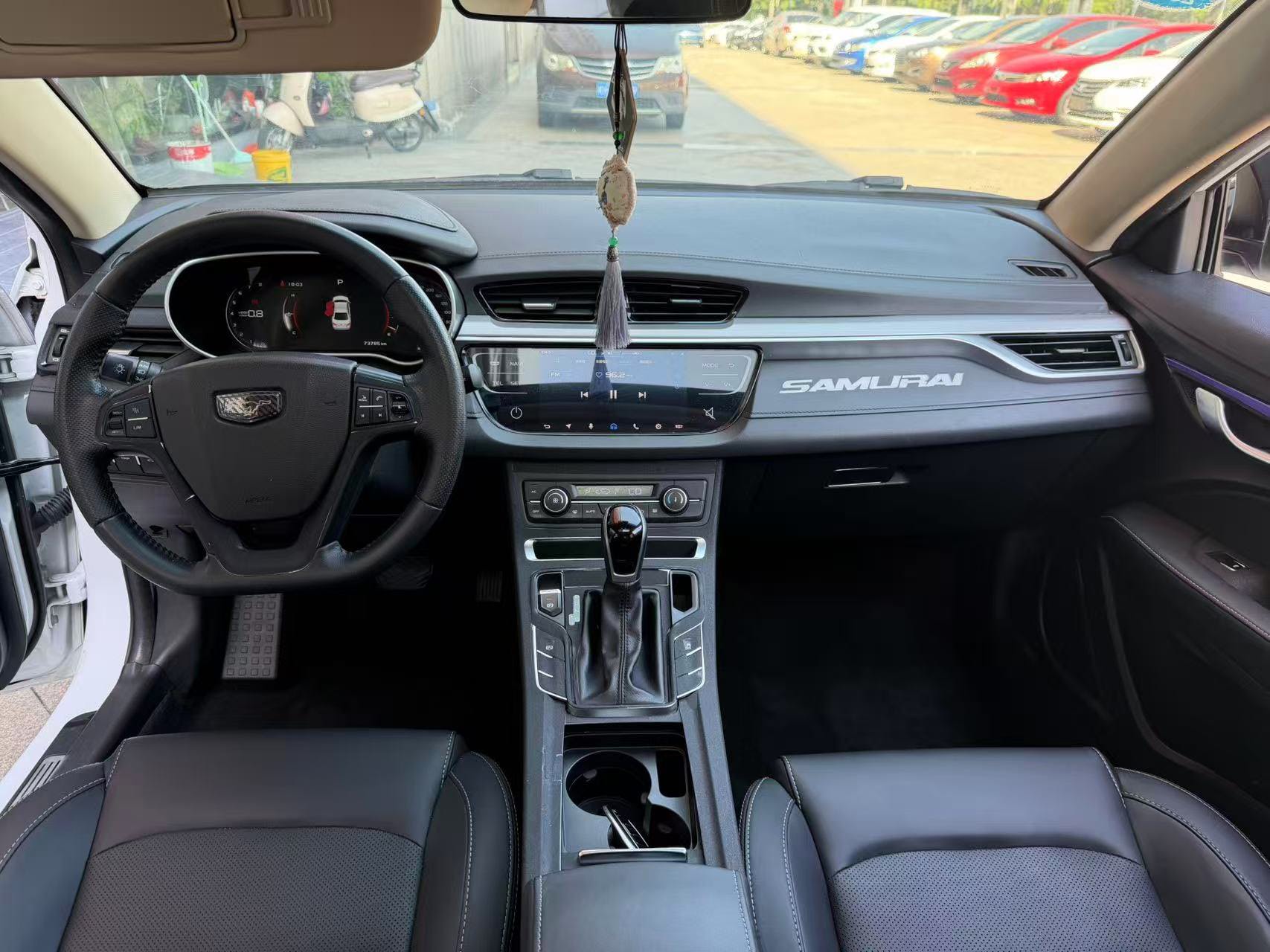 GEELY Emgrand 2019 #5 GEELY Emgrand 2019 car image #5