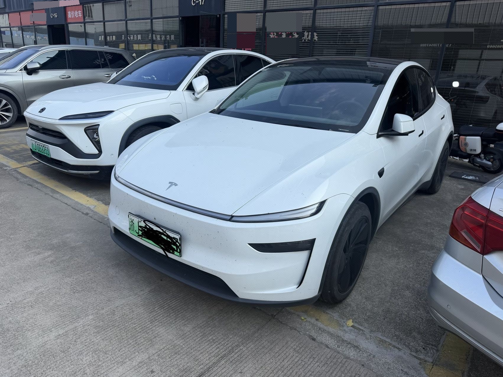 Tesla Model Y 2025 Tesla Model Y 2025 imagen de coche