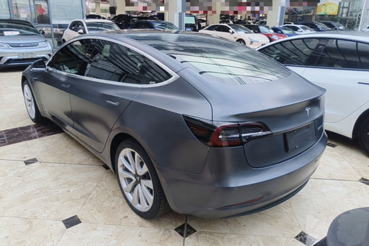Tesla Model 3 2020 #5 Tesla Model 3 2020 صورة سيارة #5