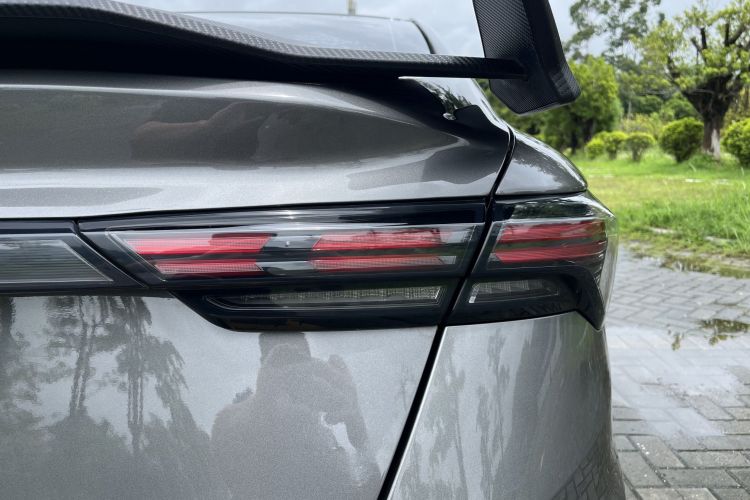 GEELY Binray 2023 car image #10