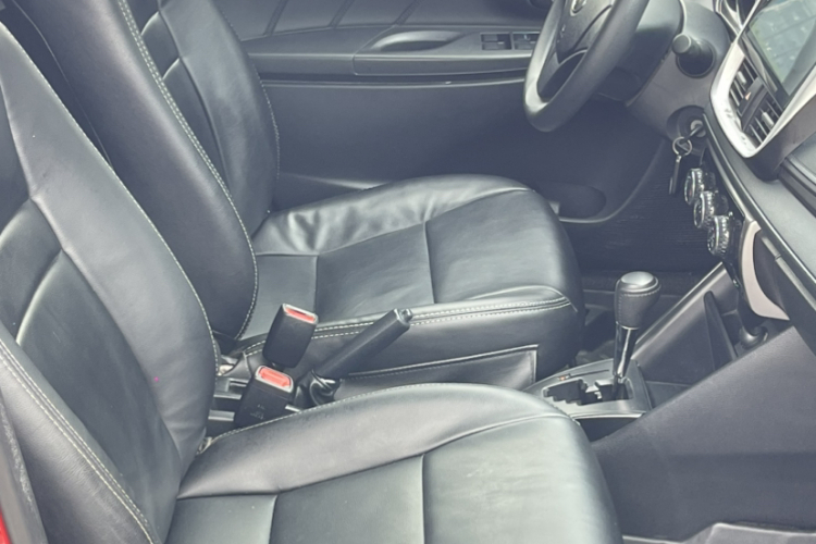 Toyota Vios 2019 immagine di auto #12