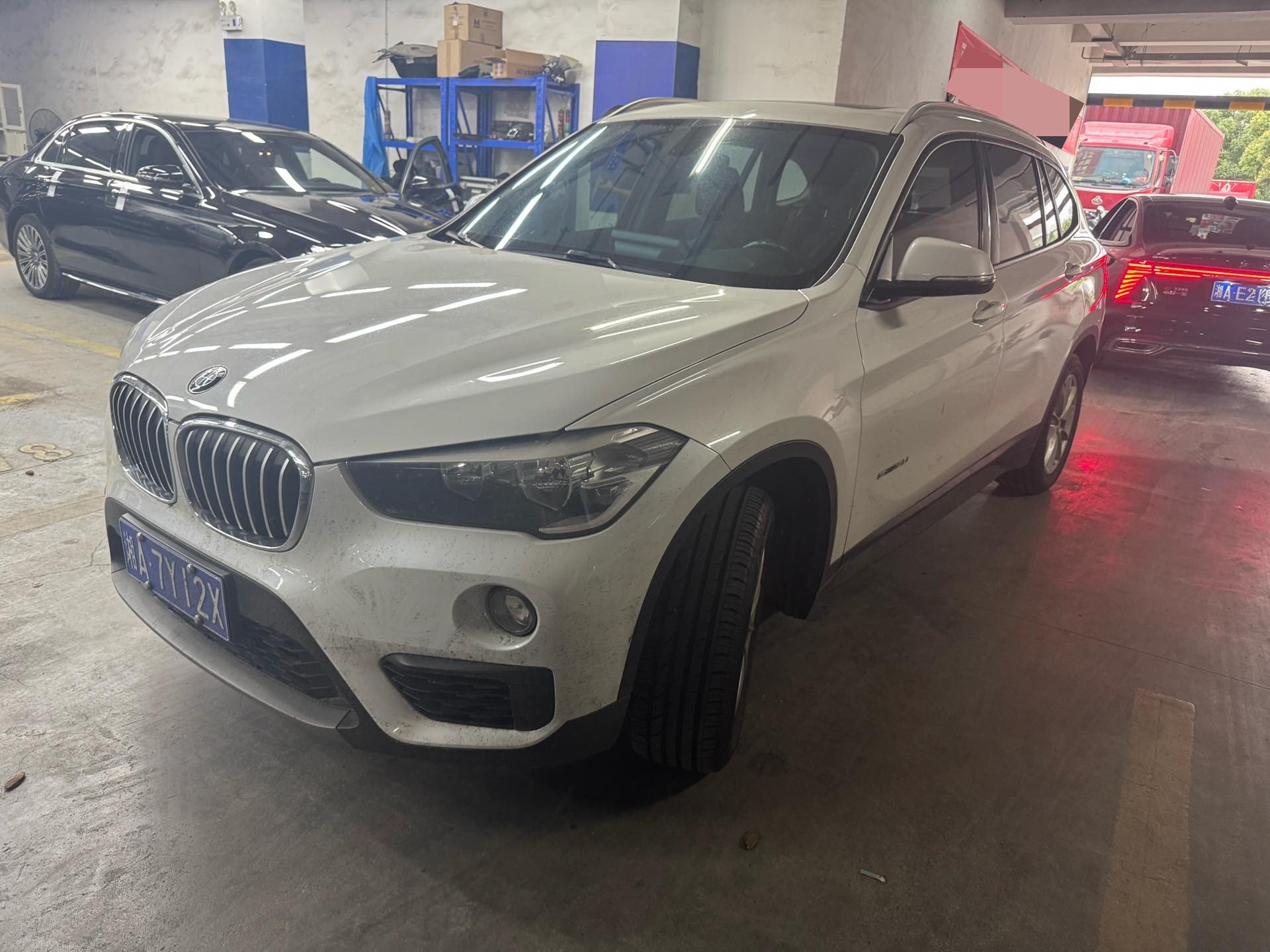 BMW X1 2017 BMW X1 2017 car image
