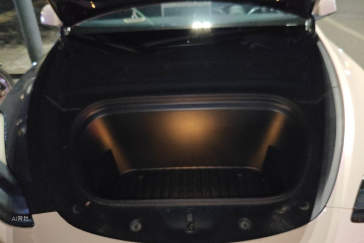 Tesla Model Y 2023 #22 Tesla Model Y 2023 car image #22