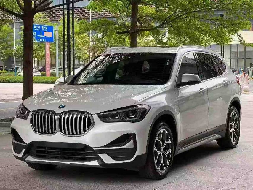 BMW X1 2022 BMW X1 2022 car image