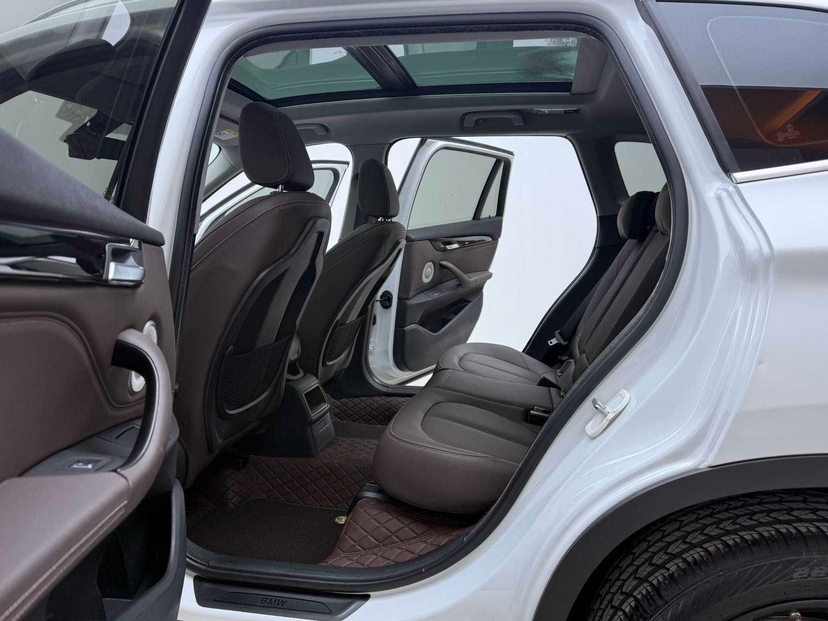 BMW X1 2021 car image #11